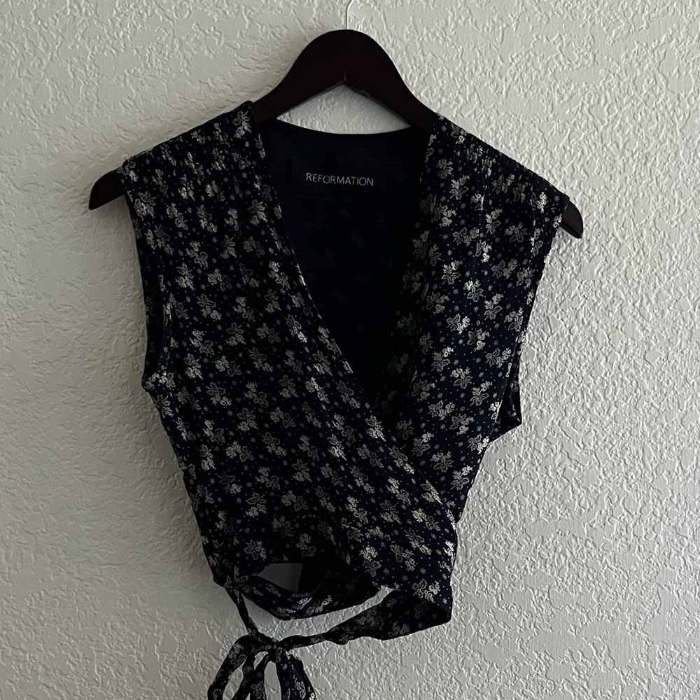 Vintage Reformation wrap crop top
